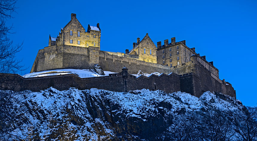 Christmas Image of Edinburgh Castle